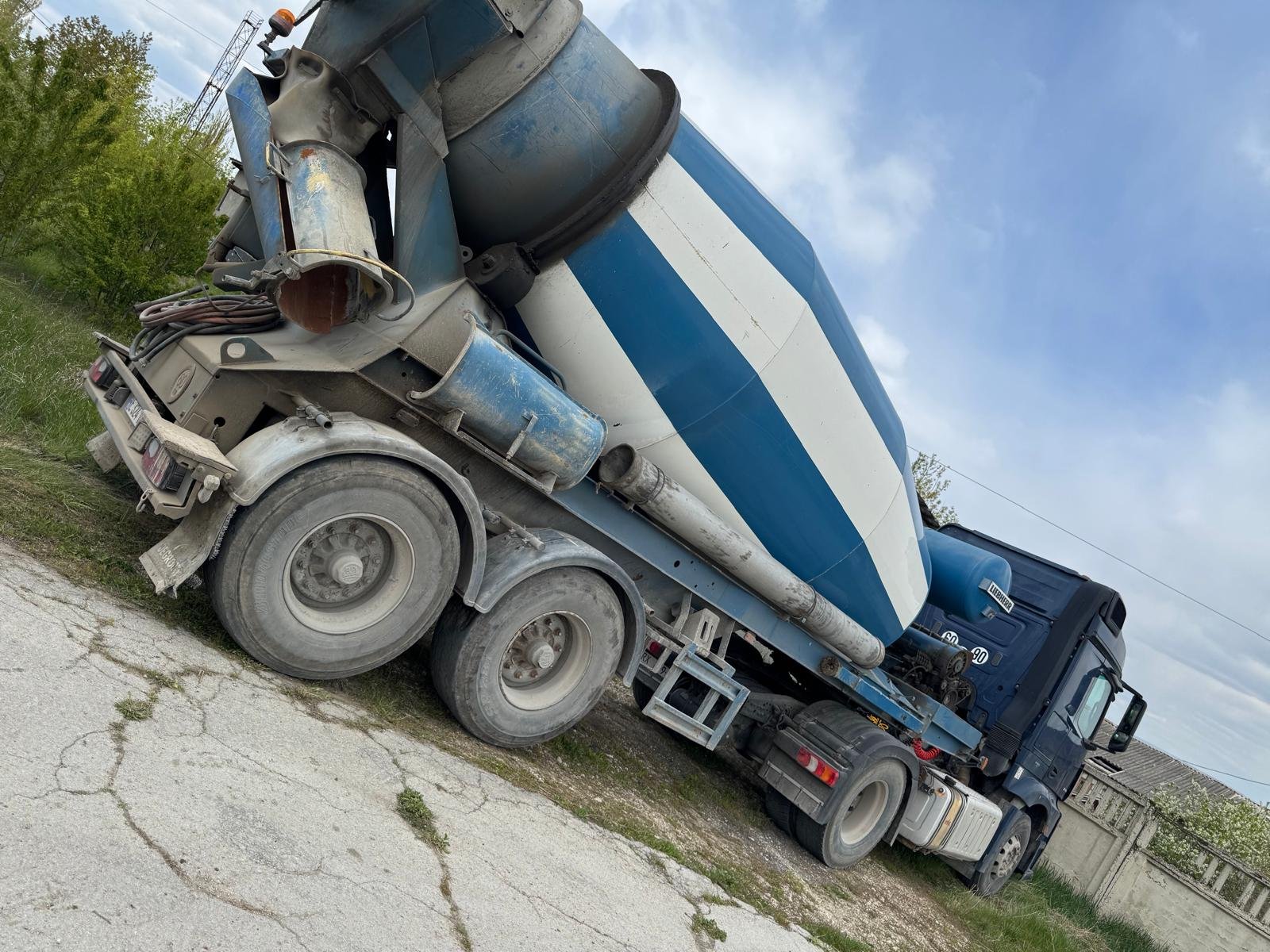 Turnare beton pentru fundație
